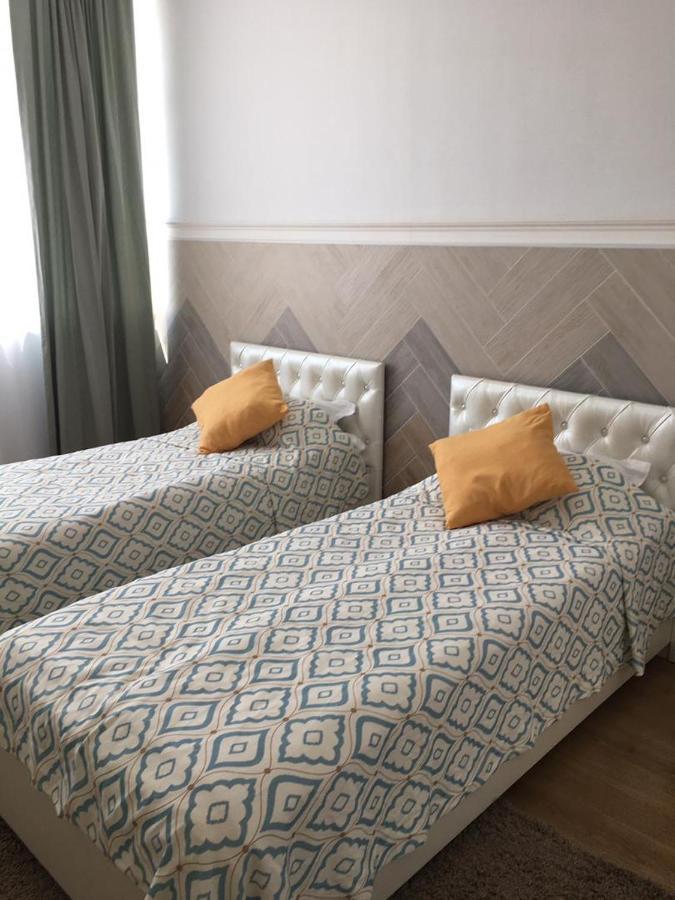 Hotel Гостевой Дом Ривьера Cholpon-Ata Esterno foto